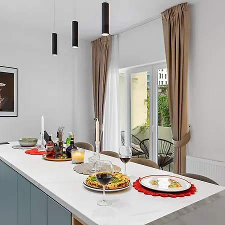 Apartment Angelo Luxury Center By Sattal Bukarest