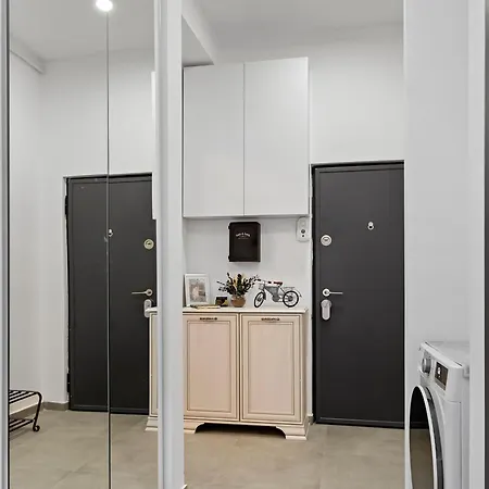 Angelo Luxury Center By Sattal Apartment